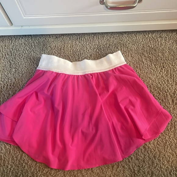 lululemon sonic pink skirt size 4 never worn - Picture 2 of 3